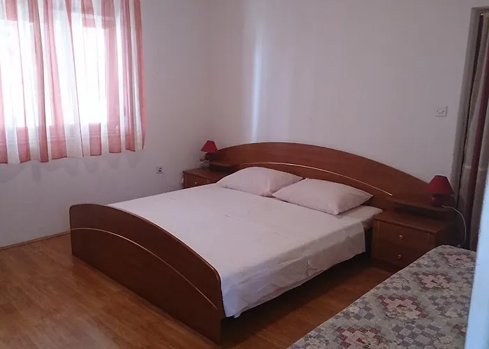 Valentino * Supetarska Draga